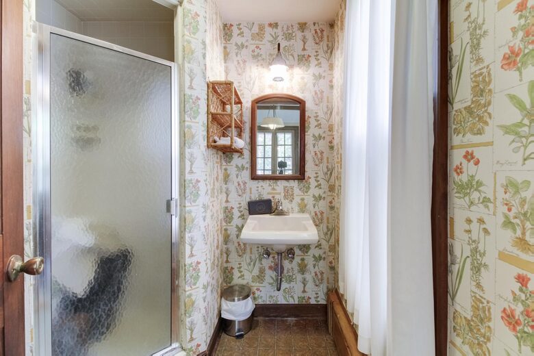 Bunny Hill Cottage - Homestead Resort - Hot Springs, Virginia