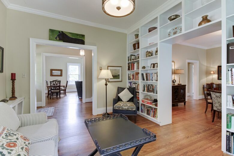 Bunny Hill Cottage - Homestead Resort - Hot Springs, Virginia