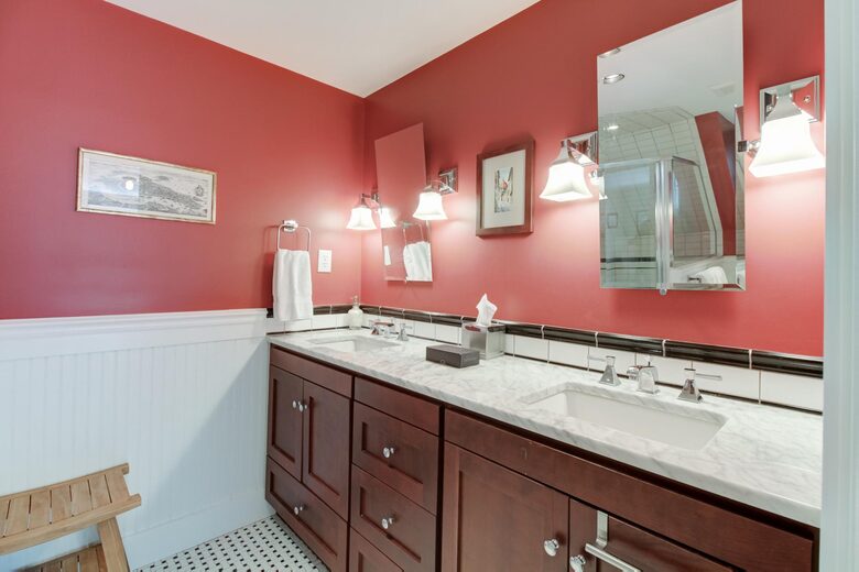 Bunny Hill Cottage - Homestead Resort - Hot Springs, Virginia