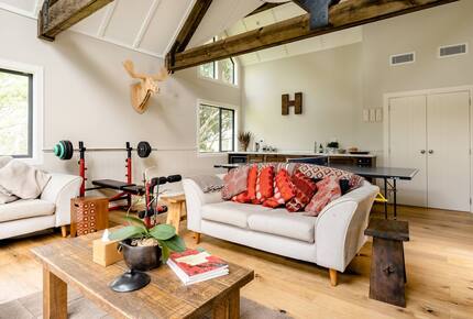 The Clevedon Retreat | A Country Getaway - Clevedon, New Zealand