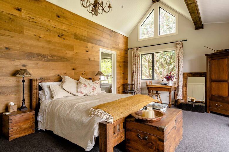 The Clevedon Retreat | A Country Getaway - Clevedon, New Zealand