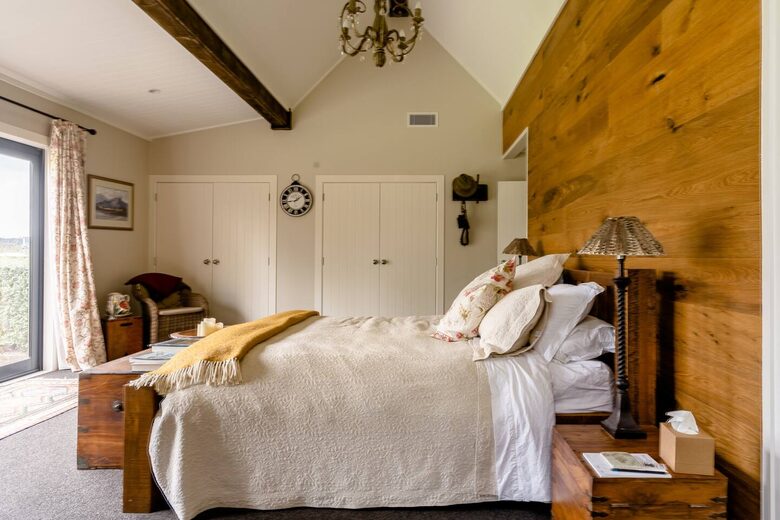 The Clevedon Retreat | A Country Getaway - Clevedon, New Zealand