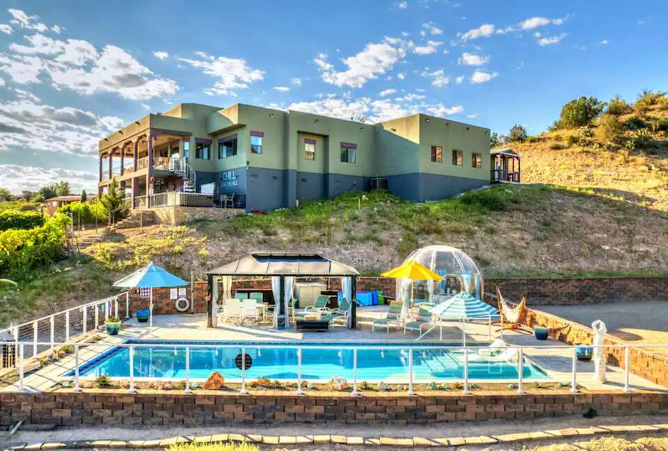 Chill on the Hill | Arizona Wine Country Luxury - Cornville, Arizona