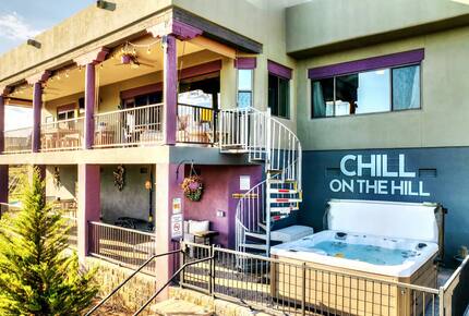 Chill on the Hill | Arizona Wine Country Luxury - Cornville, Arizona