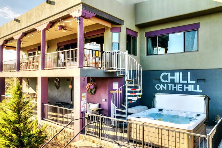 Chill on the Hill | Arizona Wine Country Luxury - Cornville, Arizona