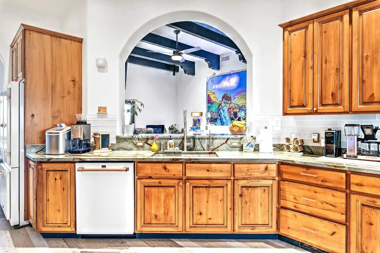 Chill on the Hill | Arizona Wine Country Luxury - Cornville, Arizona