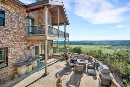 Wine Country Retreat - Santa Rosa, California