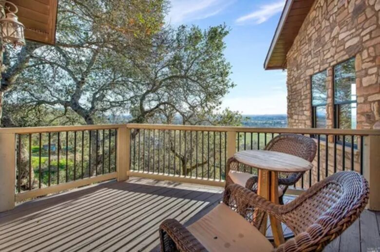 Wine Country Retreat - Santa Rosa, California