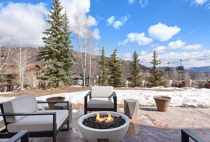 The Chamonix Ski-In/Ski-Out Luxury Condo - Snowmass Village, Colorado