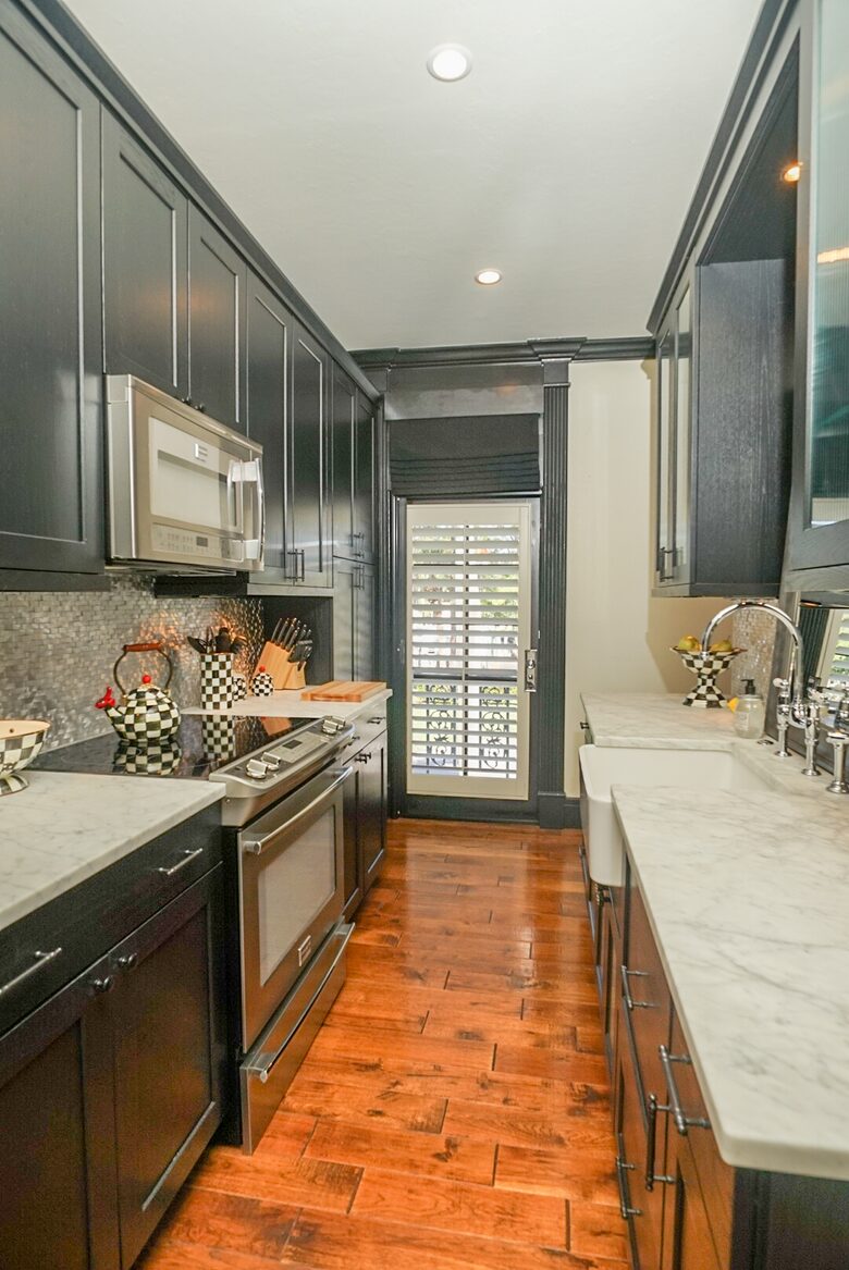 Super Chic Villa Downtown & Near Beach - Naples, Florida