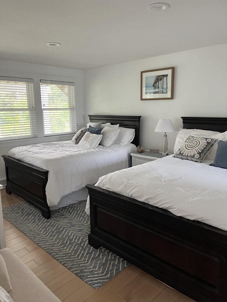 En suite bedroom first floor 2 double beds