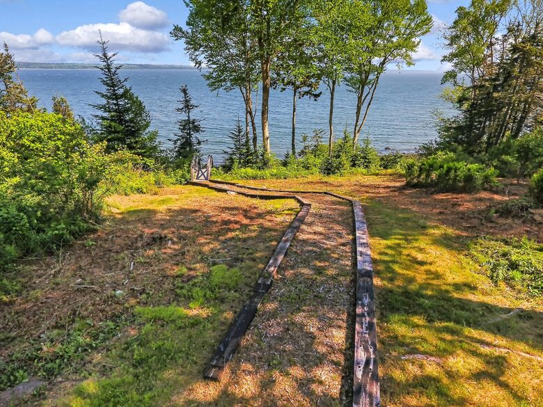 Midcoast Maine - Stockton Springs, Maine