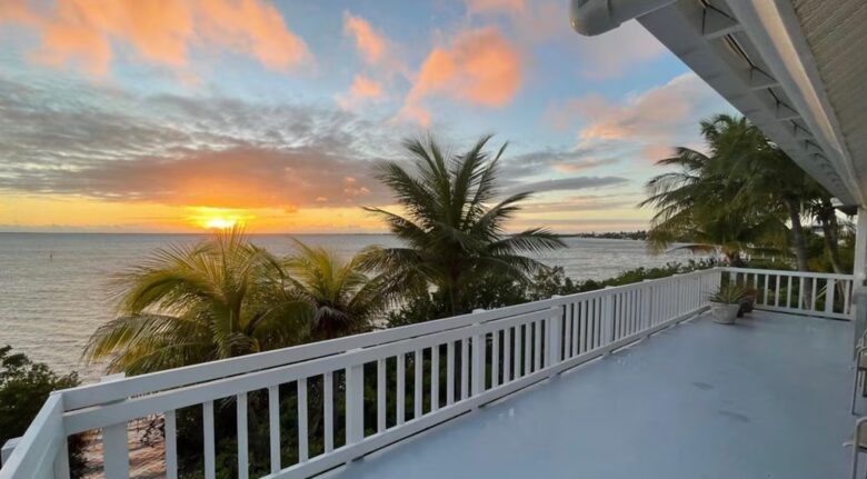 Vista De Sirenas - Cudjoe Key, Florida