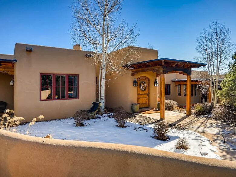 Santa Fe Getaway - Santa Fe, New Mexico