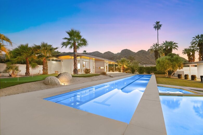 Glass Retreat: Mid-Century Modern Masterpiece - Rancho Mirage, California