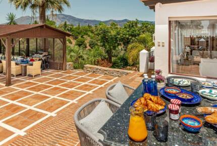 La Feroza Villa - Estepona, Spain