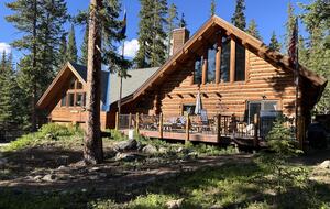 Large Log Home on a Private Acre with a Pond - Breckenridge, Colorado