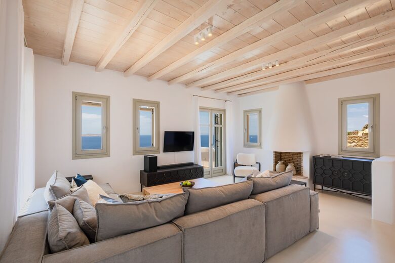 Equity Residences, Upper Mykonos Luxury Villa with Private Pool & Views - Mykonos, Greece