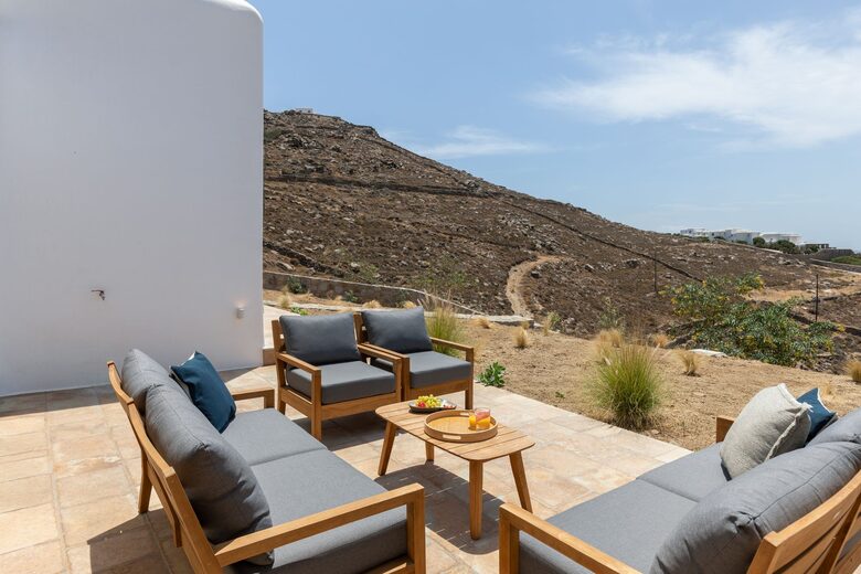 Equity Residences, Upper Mykonos Luxury Villa with Private Pool & Views - Mykonos, Greece