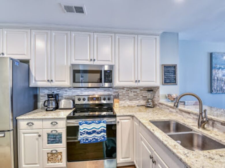 Luxurious Oceanfront Villa - North Topsail Beach, North Carolina