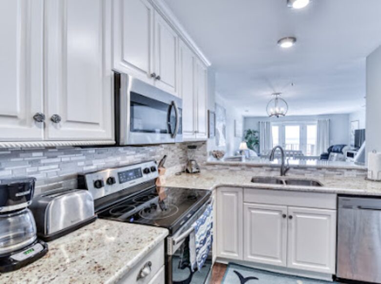 Luxurious Oceanfront Villa - North Topsail Beach, North Carolina