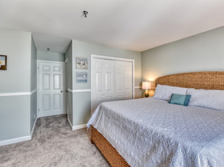 Luxurious Oceanfront Villa - North Topsail Beach, North Carolina