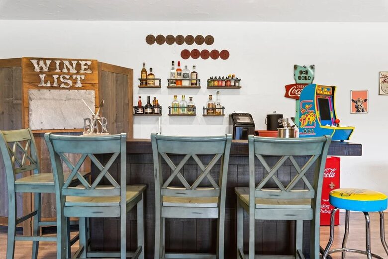 Cowboys & Roses - Cornville, Arizona