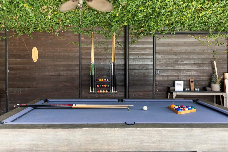 Ultimate Modern Compound: Resort-Style Experience - Valley Village, California