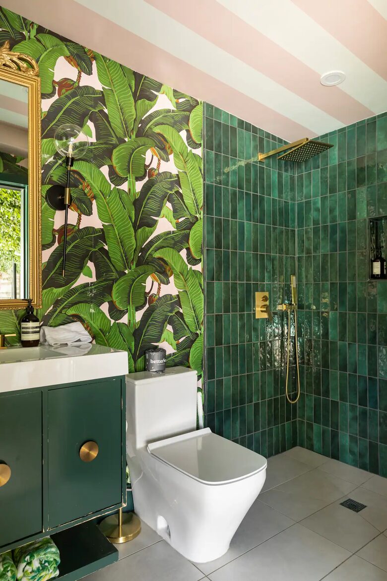 Ultimate Modern Compound: Resort-Style Experience - Valley Village, California