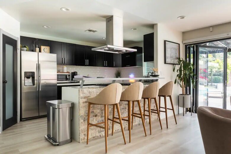 Ultimate Modern Compound: Resort-Style Experience - Valley Village, California