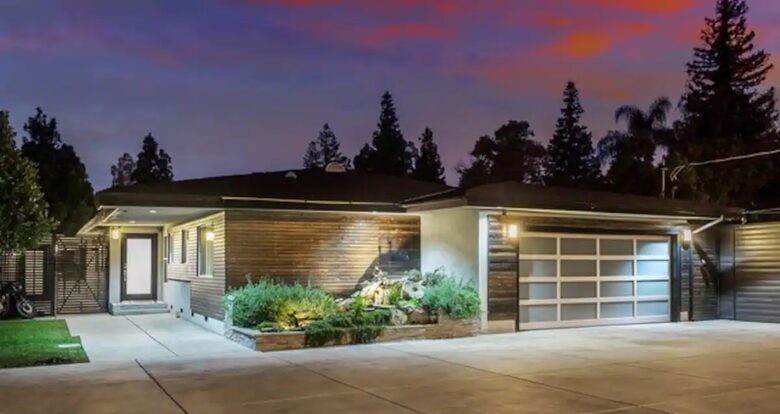 Ultimate Modern Compound: Resort-Style Experience - Valley Village, California