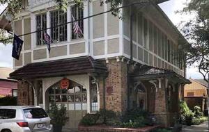 Courtyard Apartment in New Orleans Firehouse - New Orleans, Louisiana