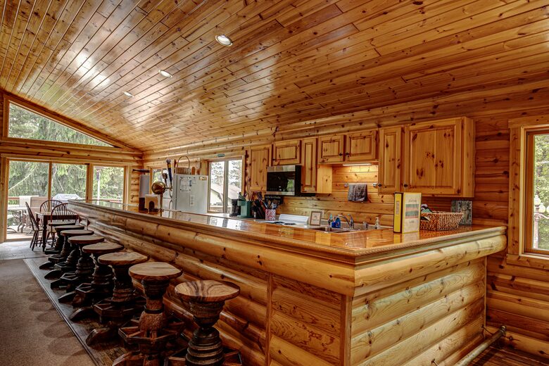 Tall Pines Lodge - Eagle River, Wisconsin