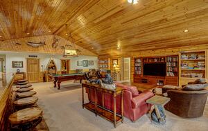 Tall Pines Lodge - Eagle River, Wisconsin