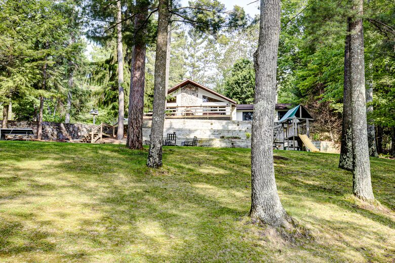 Tall Pines Lodge - Eagle River, Wisconsin