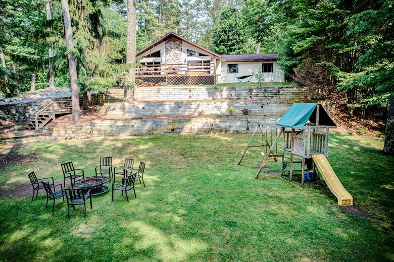 Tall Pines Lodge - Eagle River, Wisconsin