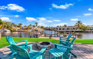 Coralina - Bradenton, Florida