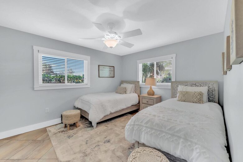 Coralina - Bradenton, Florida