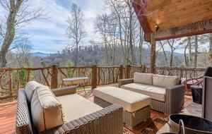 Hidden Gem: Secluded Mountain Cottage with Scenic Views - Banner Elk, North Carolina