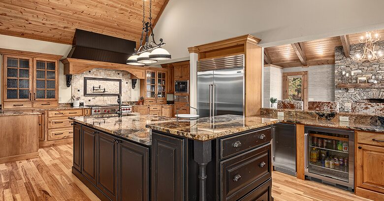 Private Western North Carolina Estate with Panoramic Mountain Views - Clyde, North Carolina