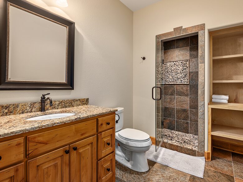 Private Western North Carolina Estate with Panoramic Mountain Views - Clyde, North Carolina