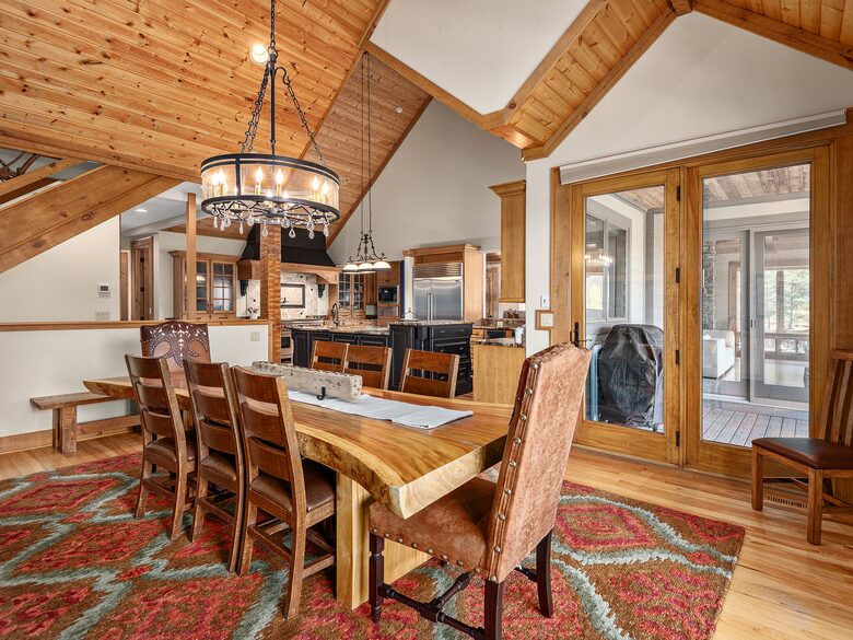 Private Western North Carolina Estate with Panoramic Mountain Views - Clyde, North Carolina