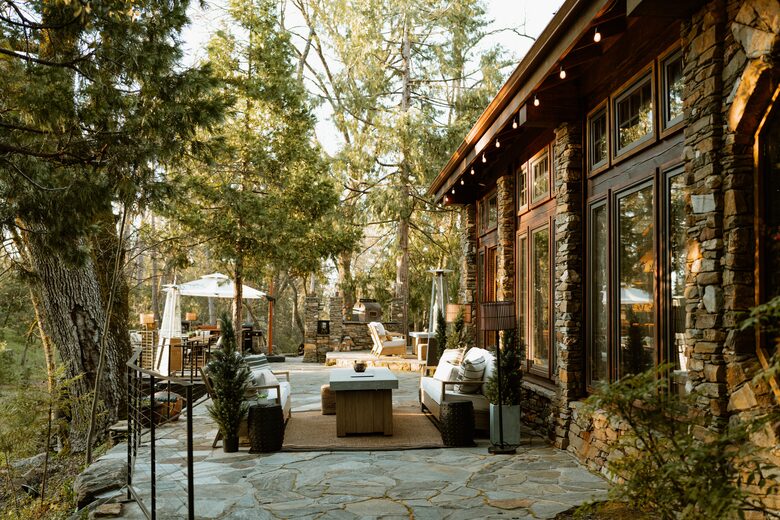 Stone and Glass House next to Yosemite National Park - Mariposa, California