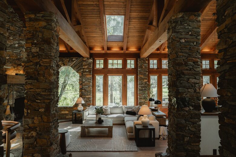 Stone and Glass House next to Yosemite National Park - Mariposa, California