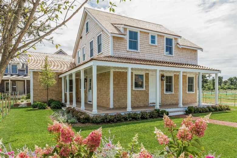 Coastal Charm at Surfside Beach: Nantucket Oasis - Nantucket, Massachusetts