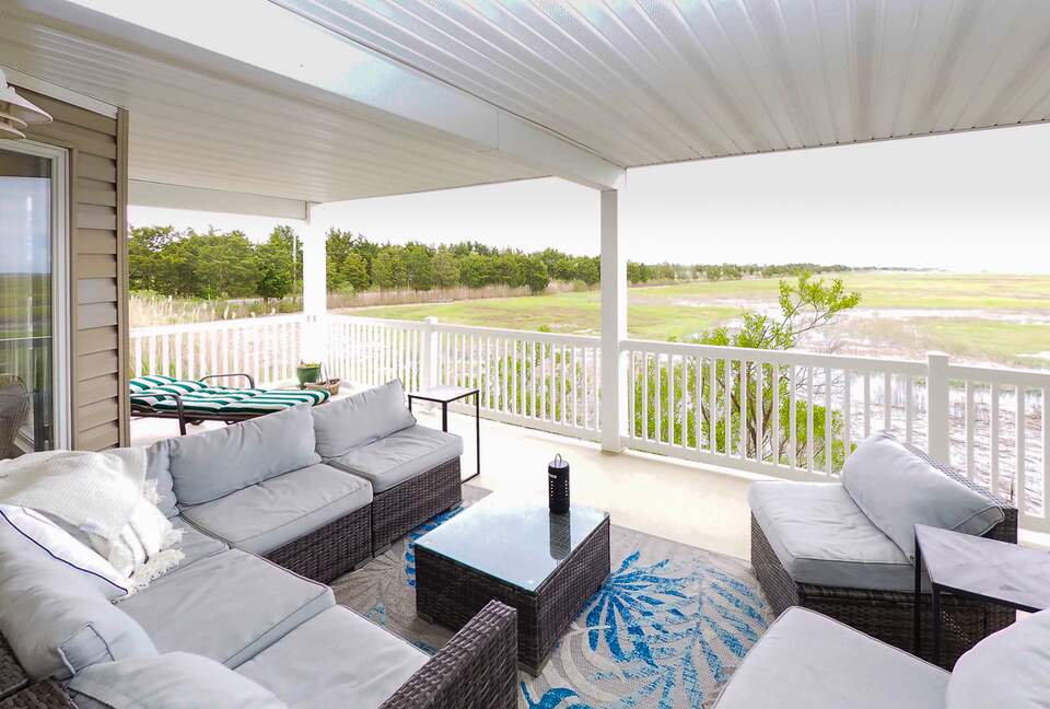 South End Beach Retreat | 1st floor duplex w/incredible views, short walk to beach - Ocean City, New Jersey