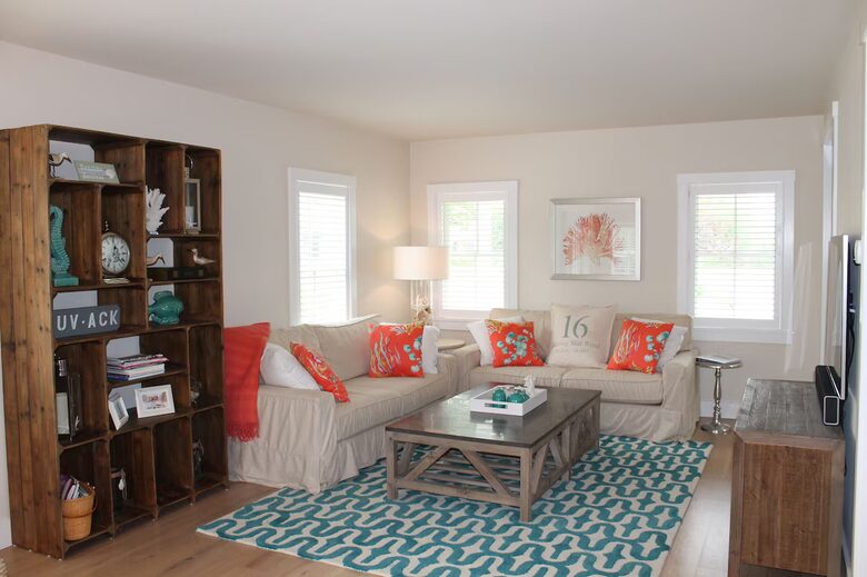 Coastal Charm at Surfside Beach: Nantucket Oasis - Nantucket, Massachusetts