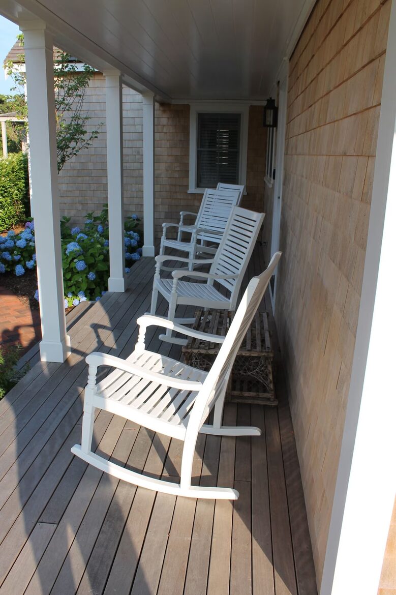 Coastal Charm at Surfside Beach: Nantucket Oasis - Nantucket, Massachusetts