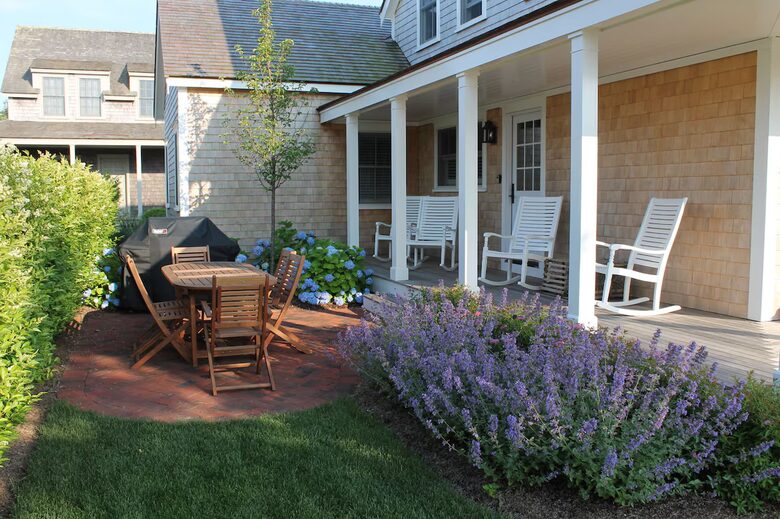 Coastal Charm at Surfside Beach: Nantucket Oasis - Nantucket, Massachusetts