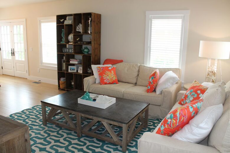 Coastal Charm at Surfside Beach: Nantucket Oasis - Nantucket, Massachusetts